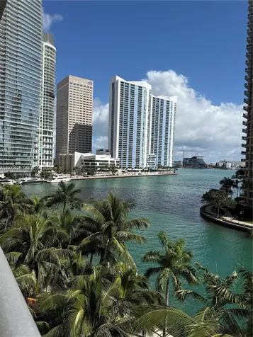 465 Brickell Avenue Miami FL 33131
