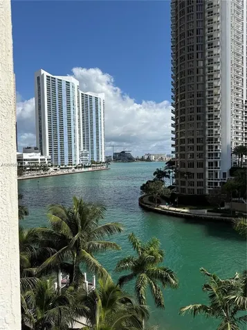 465 Brickell Avenue Miami FL 33131