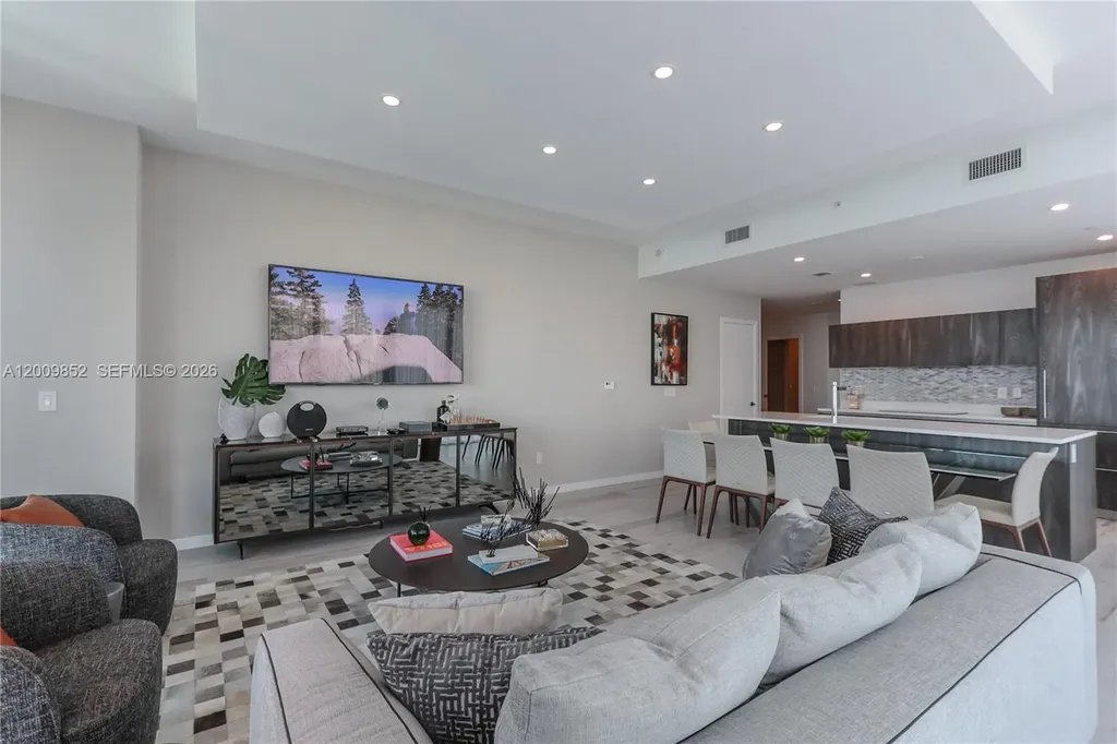 480 NE 31st Street Miami FL 33137