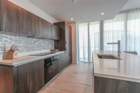 480 NE 31st Street Miami FL 33137