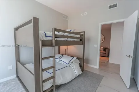 480 NE 31st Street Miami FL 33137