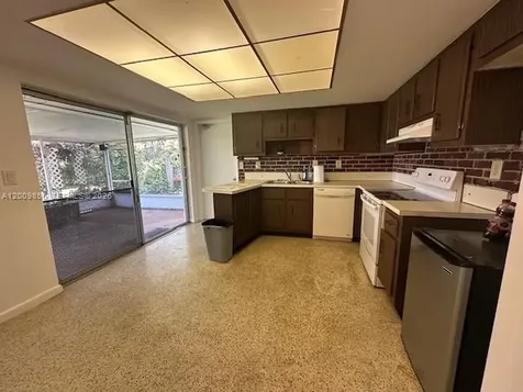 7814 SW 146th Court Miami FL 33183