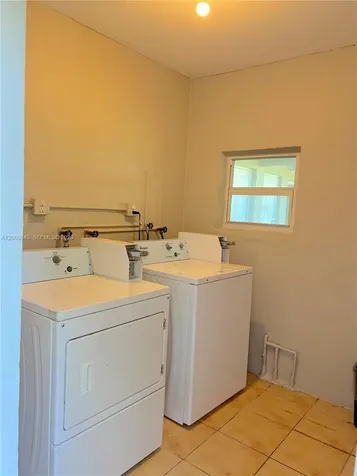 5218 SW 91st Avenue Cooper City FL 33328