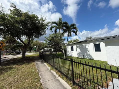 1005 NW 123rd Street North Miami FL 33168