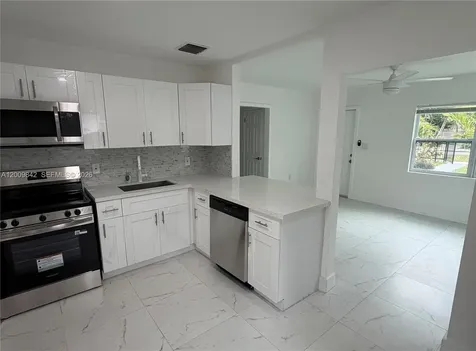 1005 NW 123rd Street North Miami FL 33168