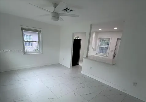 1005 NW 123rd Street North Miami FL 33168