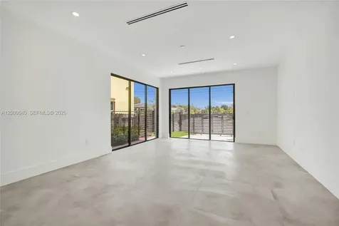 2411 SW 16th Terrace Miami FL 33145