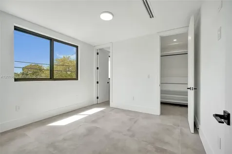2411 SW 16th Terrace Miami FL 33145