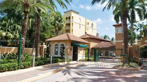 19801 E Country Club Drive Aventura FL 33180