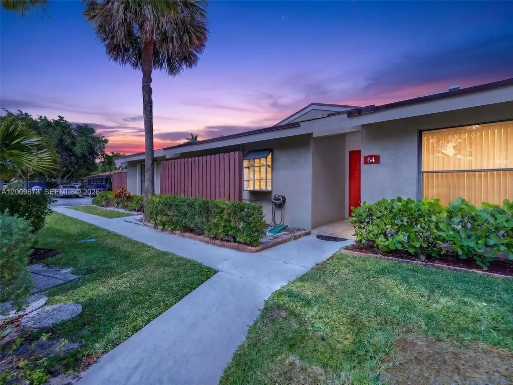 64 Meadows Drive Boynton Beach FL 33436