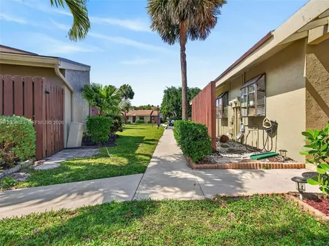 64 Meadows Drive Boynton Beach FL 33436
