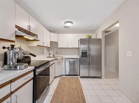 64 Meadows Drive Boynton Beach FL 33436