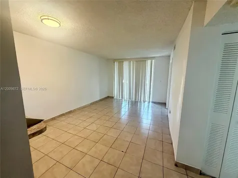 8185 NW 7th Street Miami FL 33126