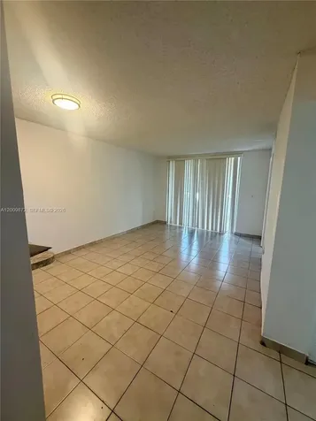 8185 NW 7th Street Miami FL 33126