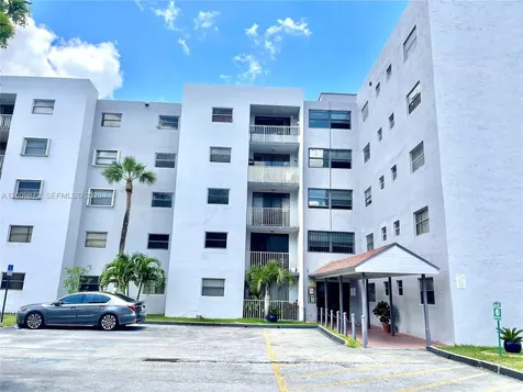 8185 NW 7th Street Miami FL 33126