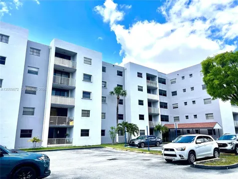 8185 NW 7th Street Miami FL 33126