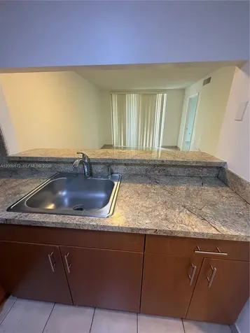 8185 NW 7th Street Miami FL 33126