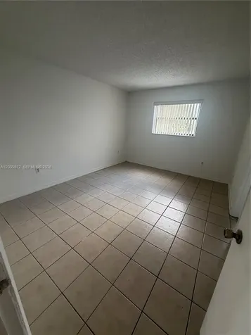 8185 NW 7th Street Miami FL 33126