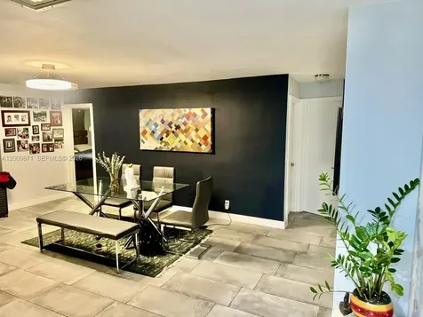 220 SW 3rd Avenue Hallandale Beach FL 33009