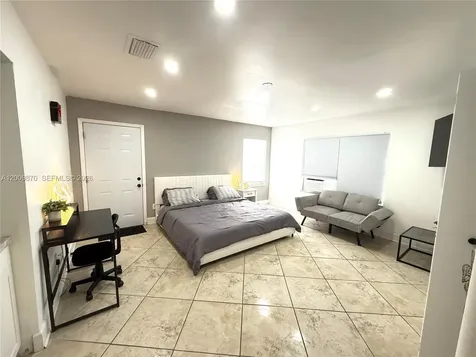 2182 SE Broward Terrace Port St. Lucie FL 34952