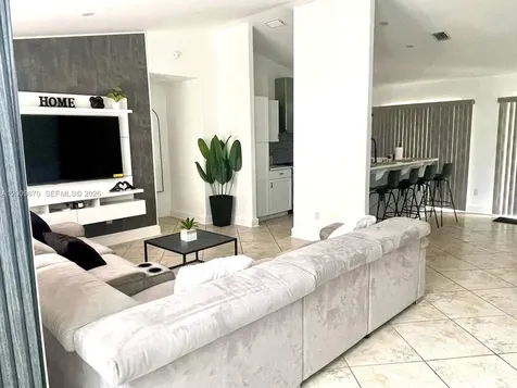 2182 SE Broward Terrace Port St. Lucie FL 34952