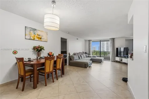 3300 NE 191st Street Aventura FL 33180