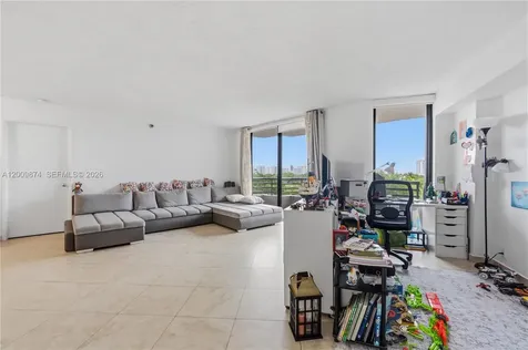 3300 NE 191st Street Aventura FL 33180