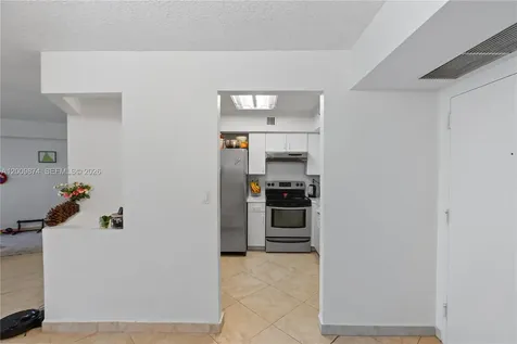 3300 NE 191st Street Aventura FL 33180