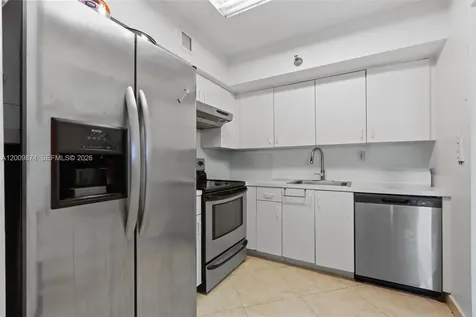 3300 NE 191st Street Aventura FL 33180