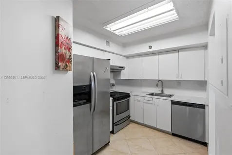 3300 NE 191st Street Aventura FL 33180