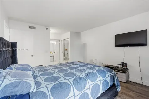 3300 NE 191st Street Aventura FL 33180