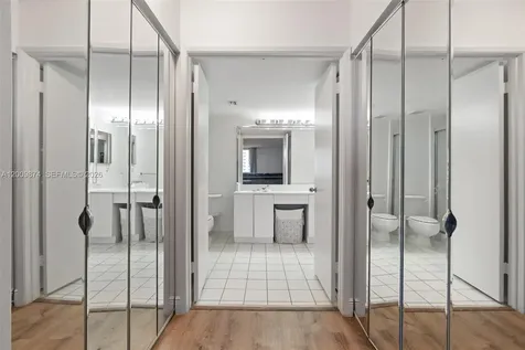 3300 NE 191st Street Aventura FL 33180