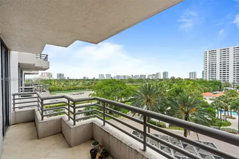 3300 NE 191st Street Aventura FL 33180