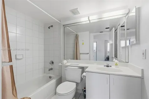 3300 NE 191st Street Aventura FL 33180