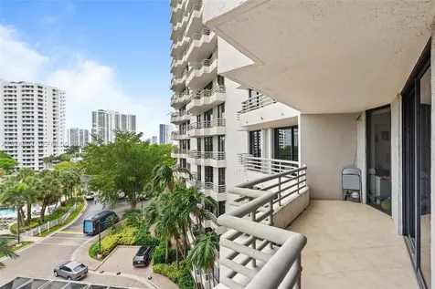 3300 NE 191st Street Aventura FL 33180
