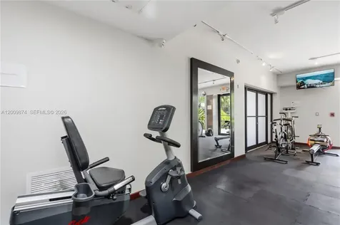 3300 NE 191st Street Aventura FL 33180