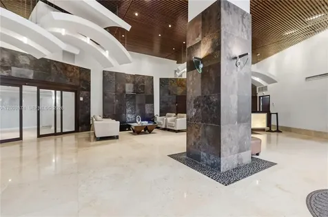 3300 NE 191st Street Aventura FL 33180