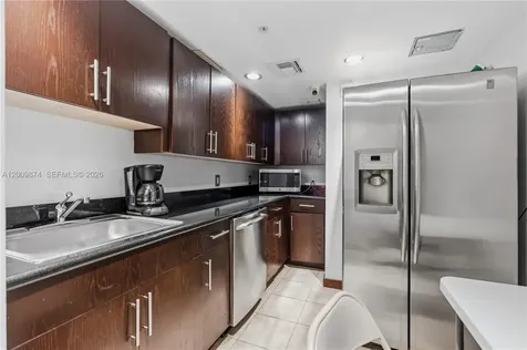 3300 NE 191st Street Aventura FL 33180
