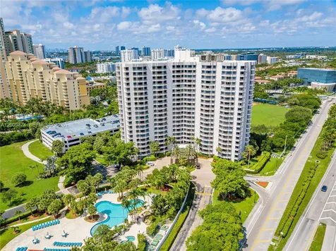 3300 NE 191st Street Aventura FL 33180