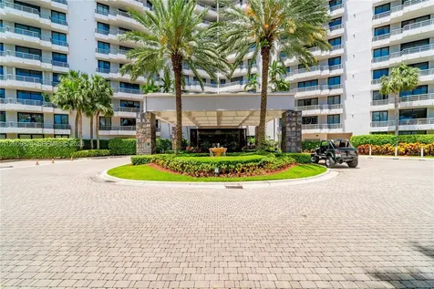 3300 NE 191st Street Aventura FL 33180