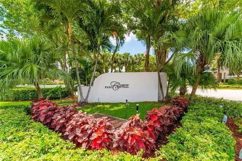 3300 NE 191st Street Aventura FL 33180