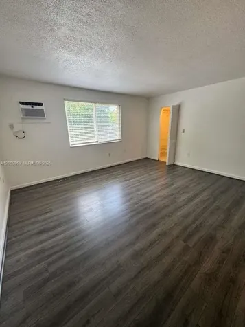 7000 NW 186th Street Hialeah FL 33015