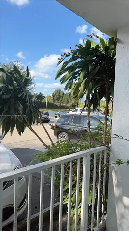 16465 NE 22nd Avenue North Miami Beach FL 33160