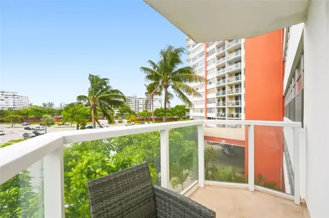 1301 NE Miami Gardens Drive Miami FL 33179