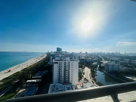 2555 Collins Avenue Miami Beach FL 33140