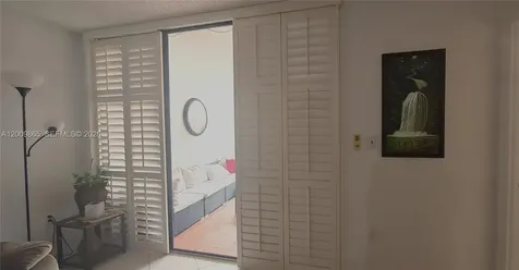 2802 N 46 Avenue Hollywood FL 33021