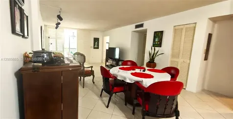 2802 N 46 Avenue Hollywood FL 33021