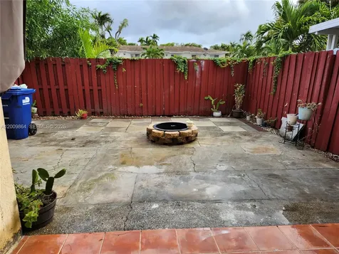312 NW 114th Avenue Sweetwater FL 33172