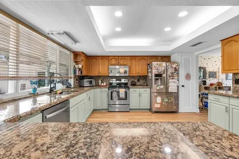 620 Lake Dasha Circle Plantation FL 33324