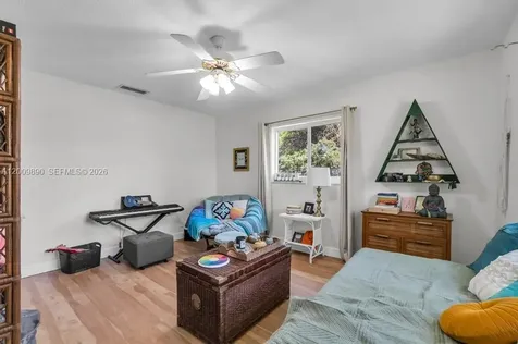 620 Lake Dasha Circle Plantation FL 33324